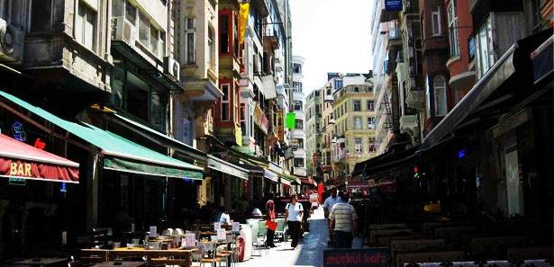 En çok kirayı Beyoğlu'ndaki öğrenci ödüyor