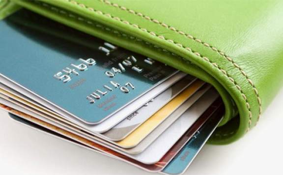Kredi kartı sınırlandırılmasına tepki var