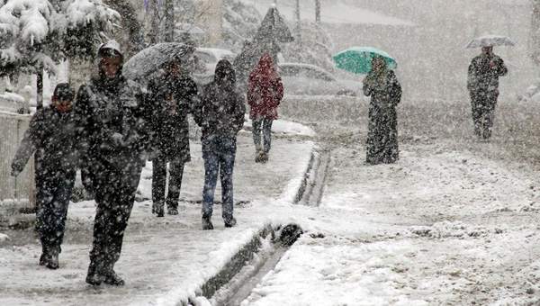 İstanbul'da 3 gün boyunca kar var