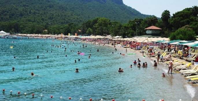 'Turizm önlem paketi pazartesi açıklanacak'