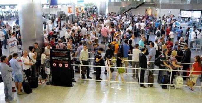 İstanbul'daki havalimanlarında rekor