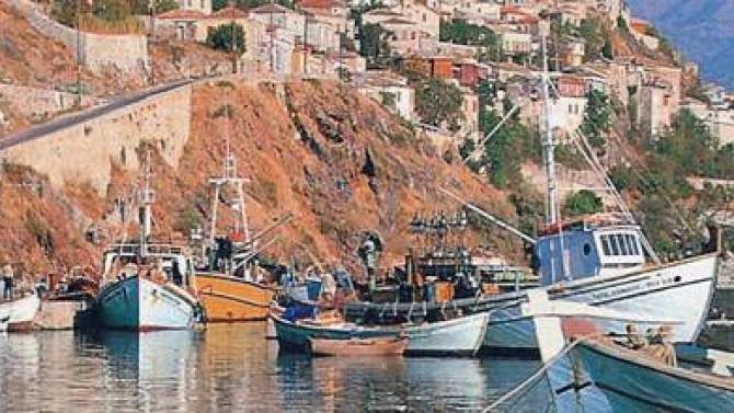 İzmir-Midilli seferleri 'belediye vapuruyla' başlayacak