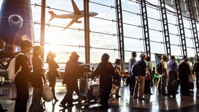 Nisanda 14.8 milyon yolcu havalimanlarını kullandı