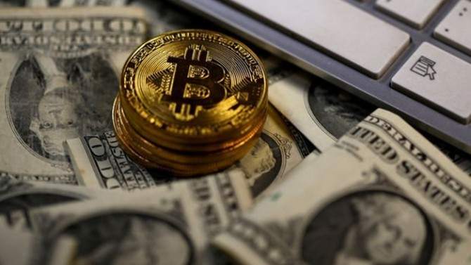 Ekonomi yönetimi bitcoine 'kayıtsız' kalmadı