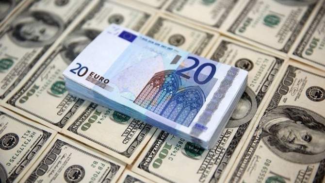 Euro 4.79, dolar 3.86 seviyesinde