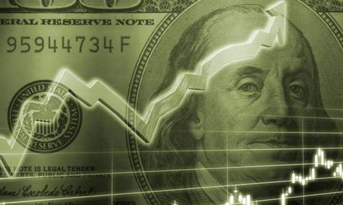 Enflasyondan sonra dolar rekor kırdı