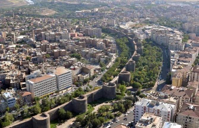 Diyarbakır ve Şanlıurfa'ya 21.5 milyon liralık destek