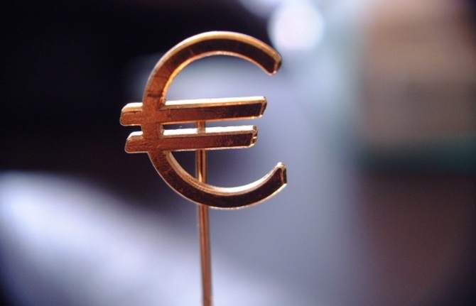 Euro Bölgesi için aşağı yönlü revizyon