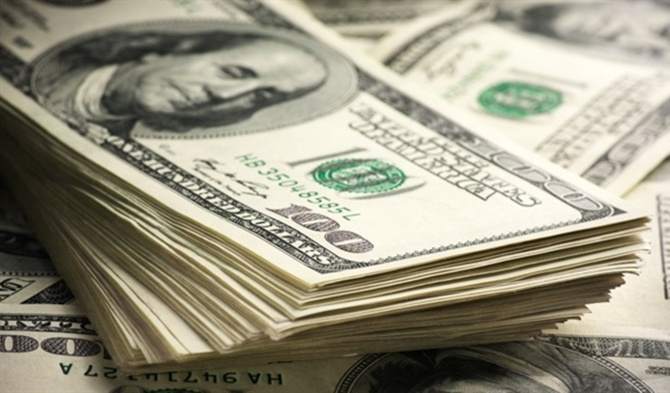 Dolar yeni haftaya 5,77 liranın üzerinde başladı