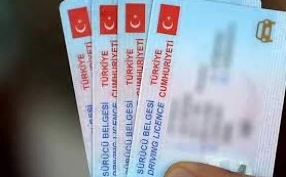 Ehliyet sınavlarına yeni düzenleme: Ceza 2 yıldan 5 yıla çıkarıldı
