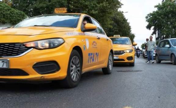 Taksilerde yeni dönem: Bunu yapmayan trafiğe çıkamayacak