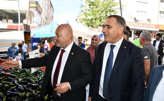 Milletvekili Resul Kurt Sultangazi 'de Türkiye Yüzyılı Buluşmalarına Katıldı