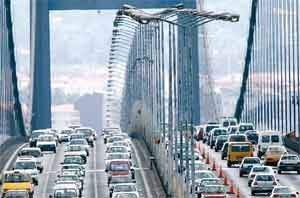 Köprü trafiğe kapatılıyor