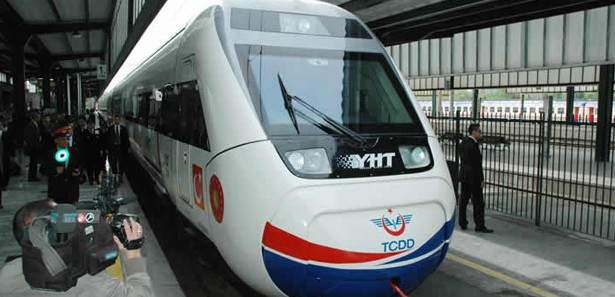 Ankara-İstanbul hızlı treni ne zaman bitiyor?