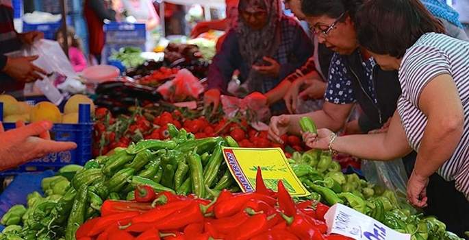 'Ramazan'da sebze meyveye yüzde 100 zam gelecek'