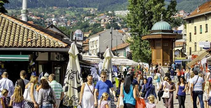 Bosna Hersek vatandaşlarına vizesiz kalış süresi uzatıldı