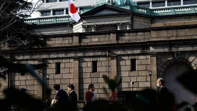 BOJ para politikasını değiştirmedi