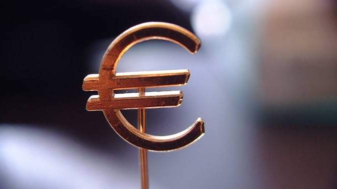 Euro Bölgesinde ekonomik faaliyet yavaşladı