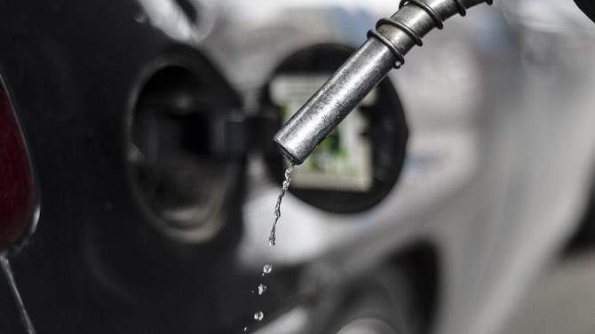 Benzin satışları eylülde yüzde 3,06 azaldı