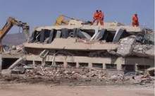 Deprem mağdurlarına maaş Meclis'te