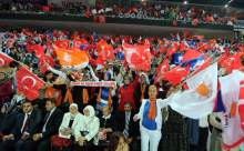 AK Parti’nin manifestosundan 2 milyon memura müjde çıktı