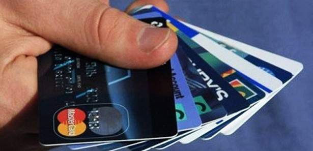 Merkez'den kredi kartı faizine ayar