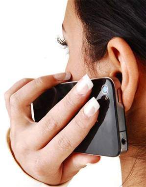 ‘Cep telefonu kanser riskini artırıyor’